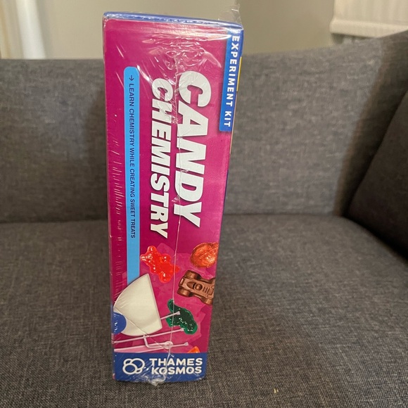 Thames & Kosmos Candy Chemistry Science Experiment & Candy Making Kit - Picture 4 of 7